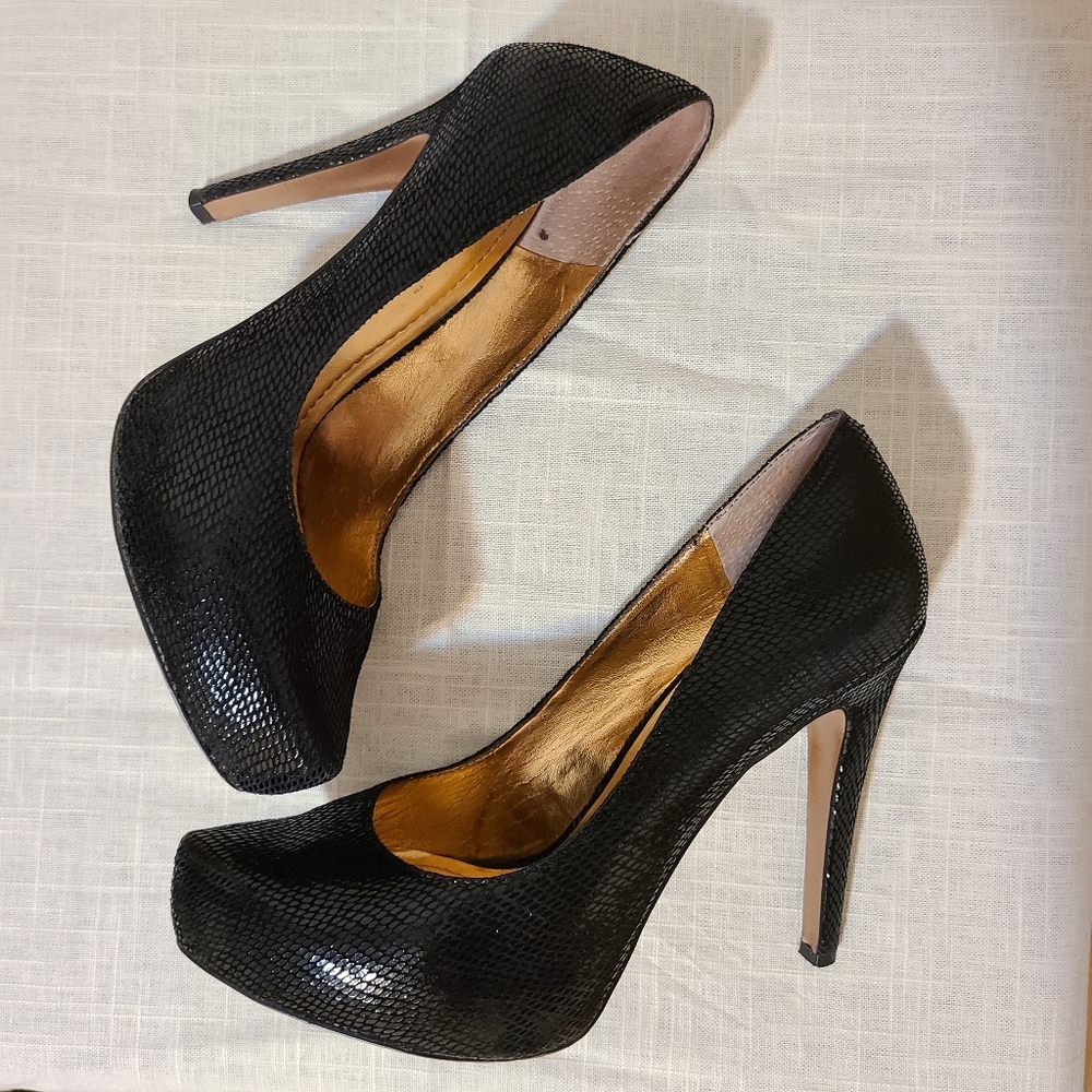BCBG Black Snake Print Pump - 8